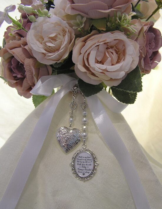 Nanny and Grandad remembrance locket bouquet charm