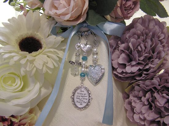 Treasured keepsake wedding day locket bouquet charm for Bride